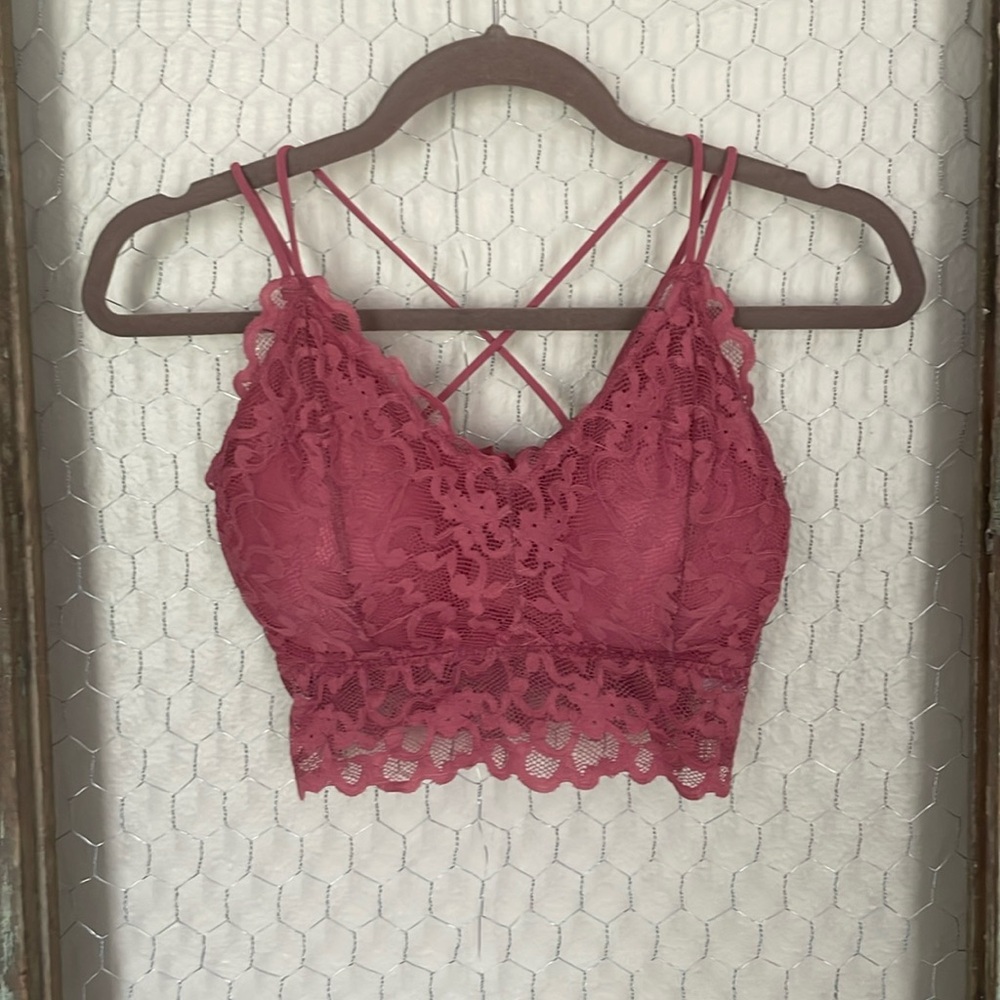 M Longline Lace Bralette. Removable Padding Included. Strappy, Crisscross Back.